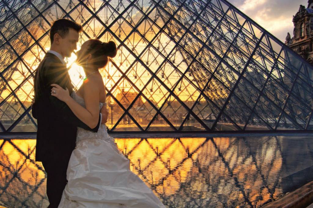 Как сделать свадебное видео запоминающимся и уникальным Свадебное видео - это не просто запись торжества, это память на всю жизнь. Как сделать свадебное видео запоминающимся и уникальным?